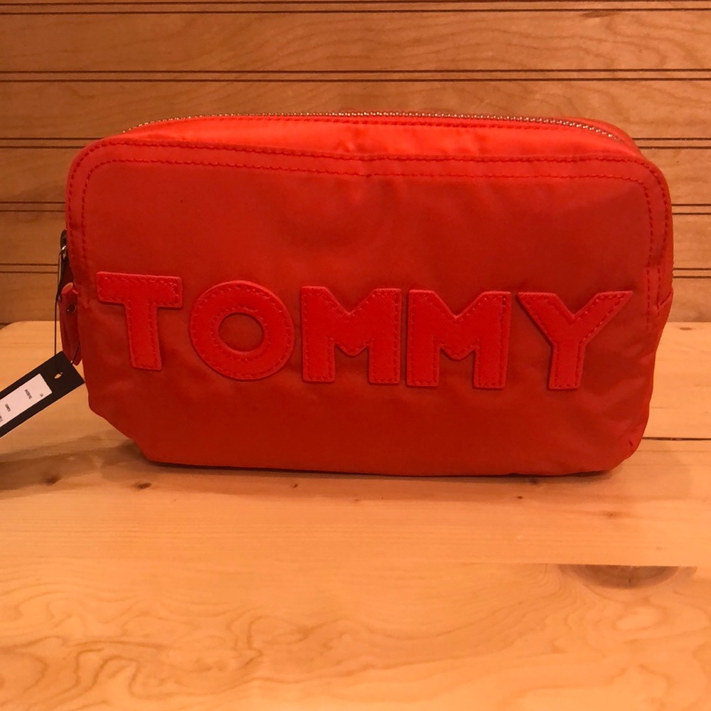 Tommy Hilfiger Small Nylon Pouch